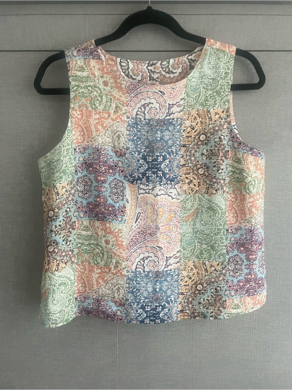 Women’s Linen Reversible Sleeveless Shell Top